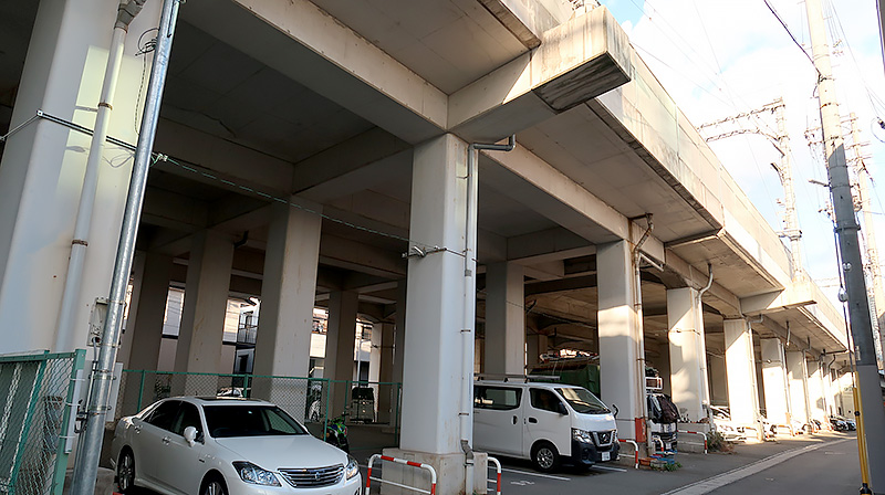 図⑩阪神本線新在家駅～石屋川駅間高架橋（現在）